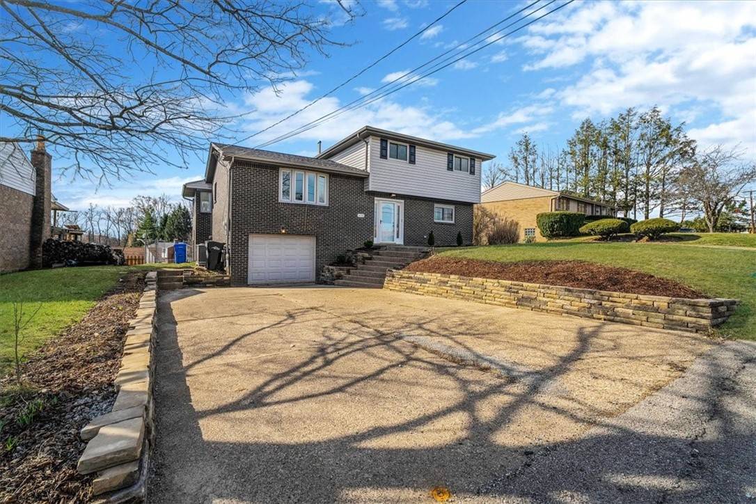 North Huntingdon, PA 15642,14190 Ridge Rd