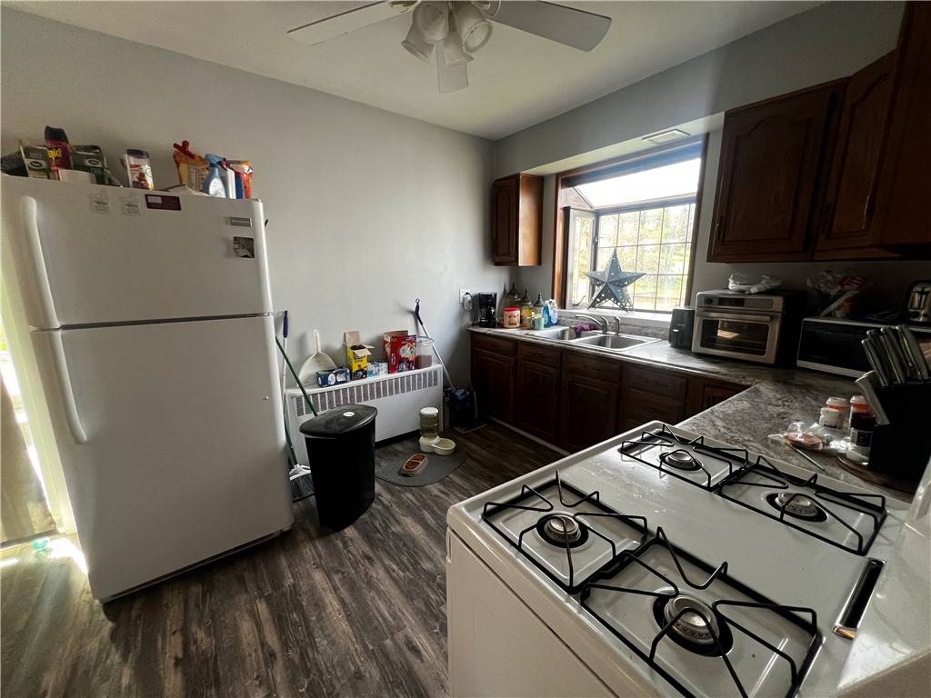 Ellsworth Boro, PA 15331,34 N Pine St