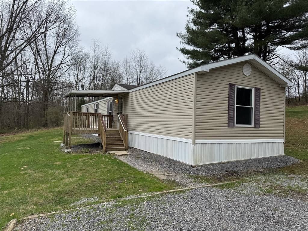 Jefferson Twp - But, PA 16002,220 Heller Road