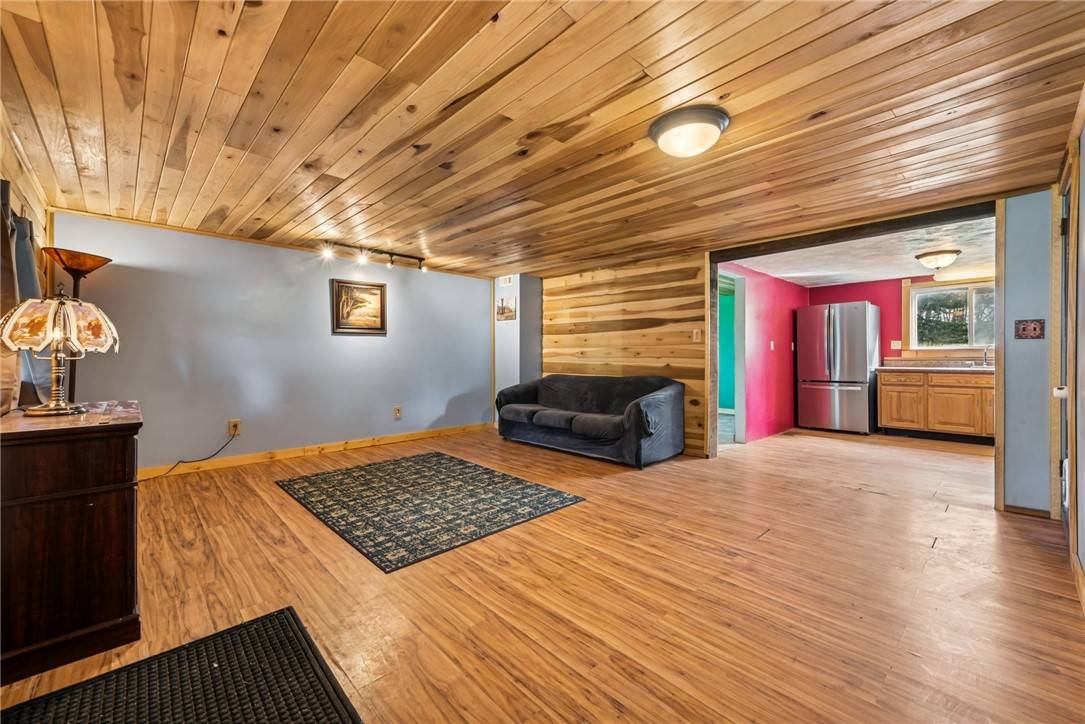 Saltlick Twp, PA 15490,716 White Rd