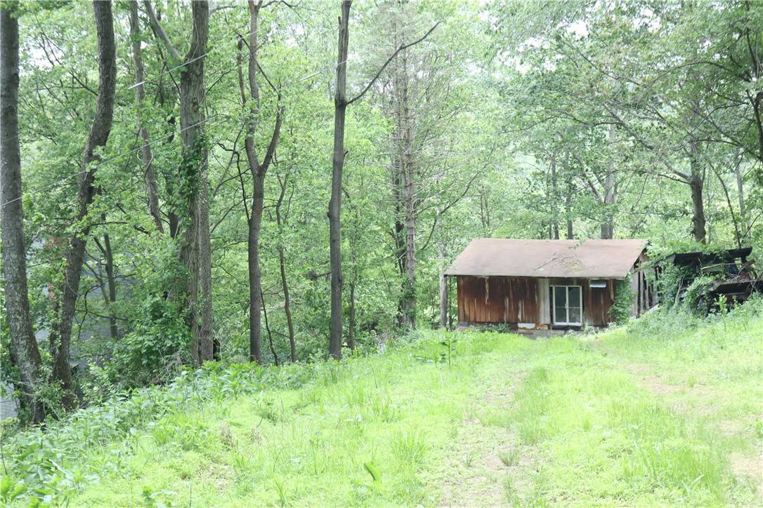 W Pike Run Twp, PA 15427,27 S California Dr
