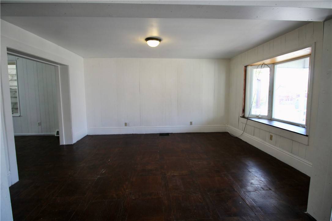 New Kensington, PA 15068,1204 Victoria Ave