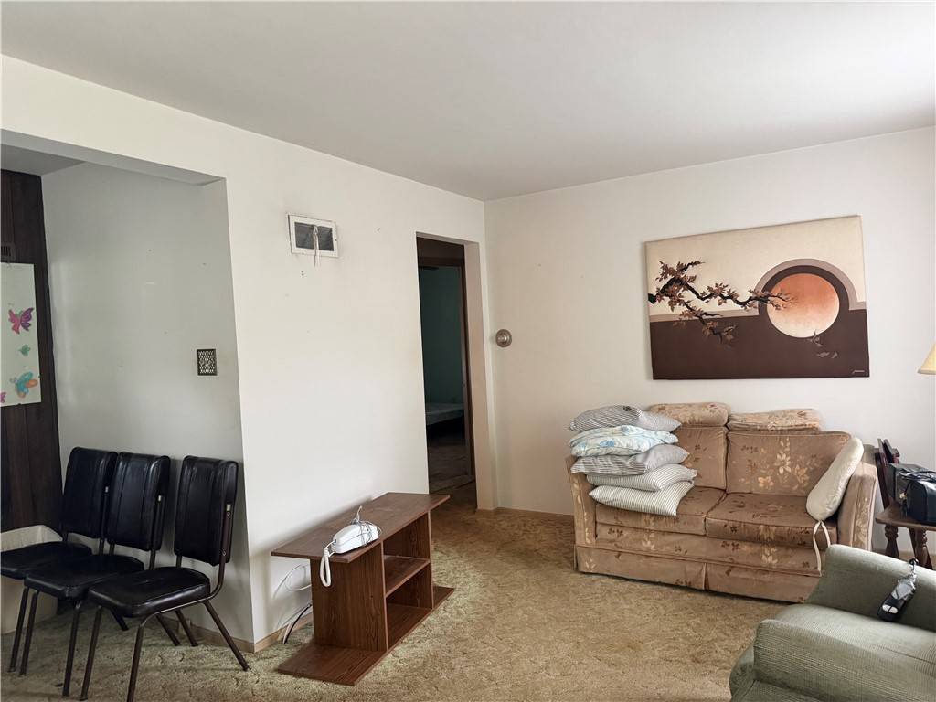 Pleasant Hills, PA 15236,310 Delano Dr