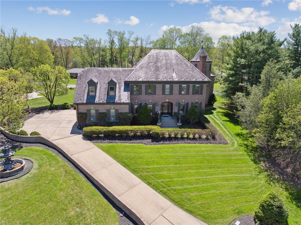 Peters Twp, PA 15317,107 TREETOP LANE