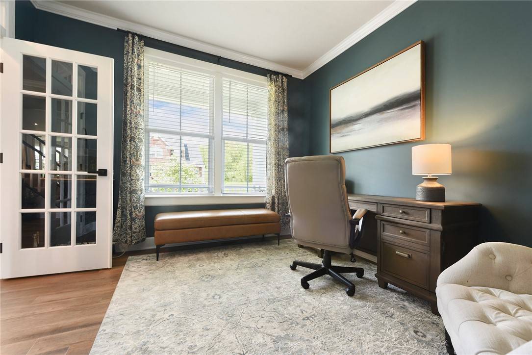 Cecil, PA 15317,5016 Kensington Drive