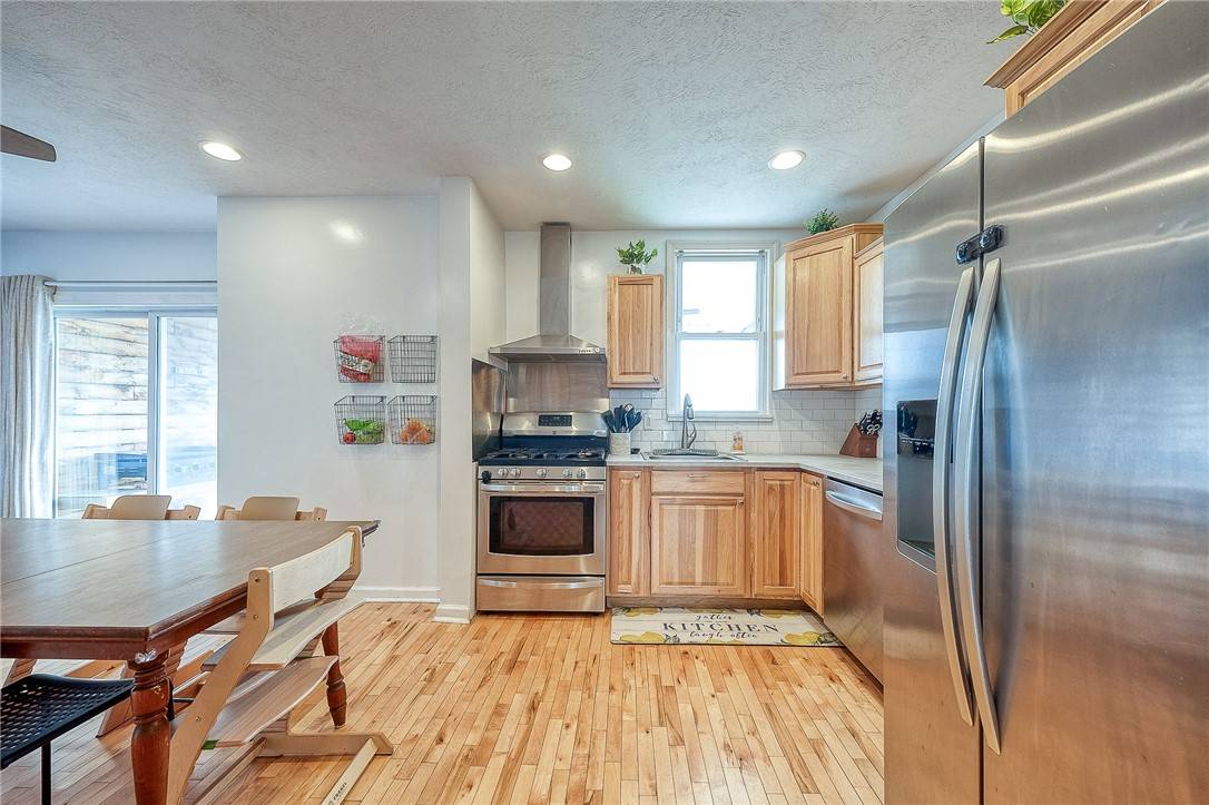 North Irwin, PA 15642,23 Webster Ave