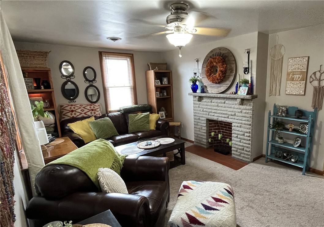 Bridgeville, PA 15017,338 Prestley Rd