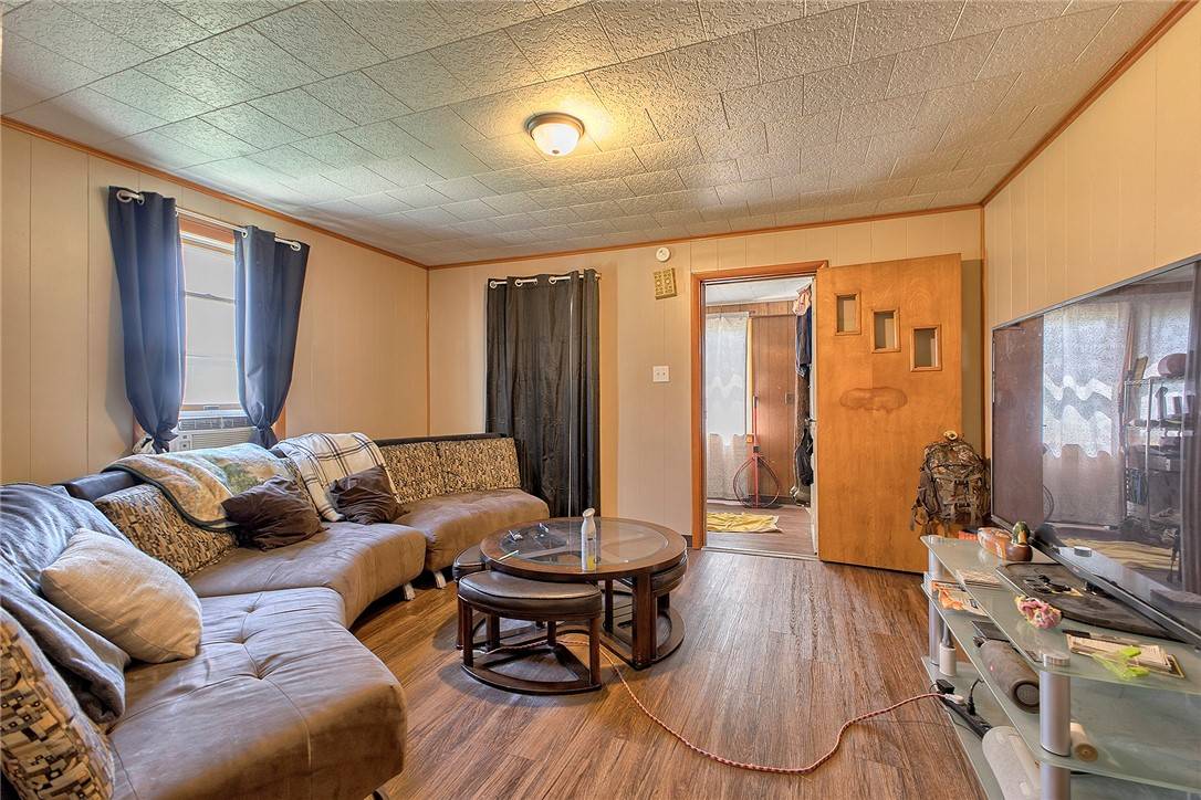 Unity  Twp, PA 15601,1121-1123 B Street