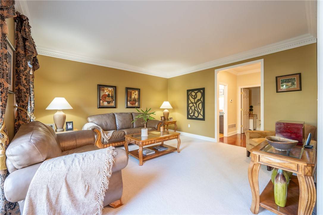 Peters Twp, PA 15367,307 Abbey Brook Ln
