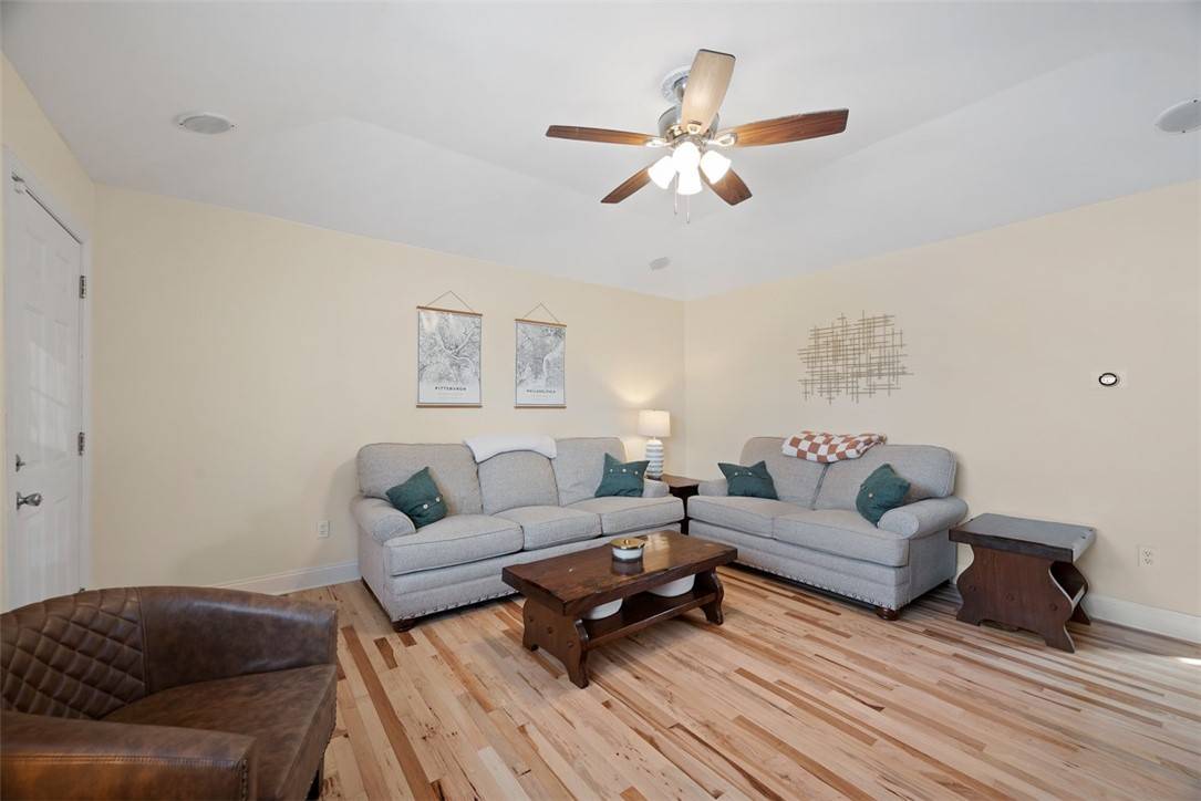 South Side, PA 15203,1928 Shamokin