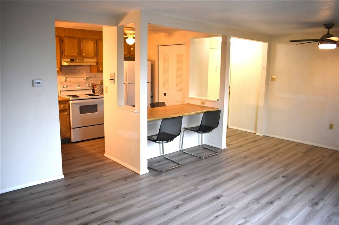 Hopewell Twp - Bea, PA 15001,6217 Patrick Henry Dr