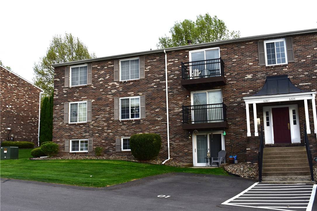 Hopewell Twp - Bea, PA 15001,6217 Patrick Henry Dr