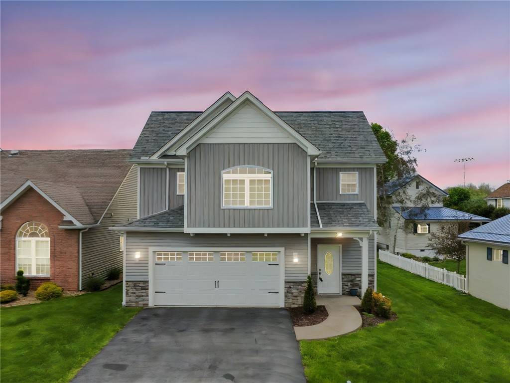 Ligonier Boro, PA 15658,242 Plum St