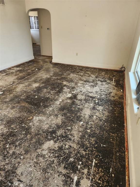 Hopewell Twp - Bea, PA 15001,106 Larry St