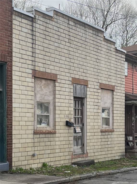 Apollo Boro, PA 15613,205 Kiski Ave