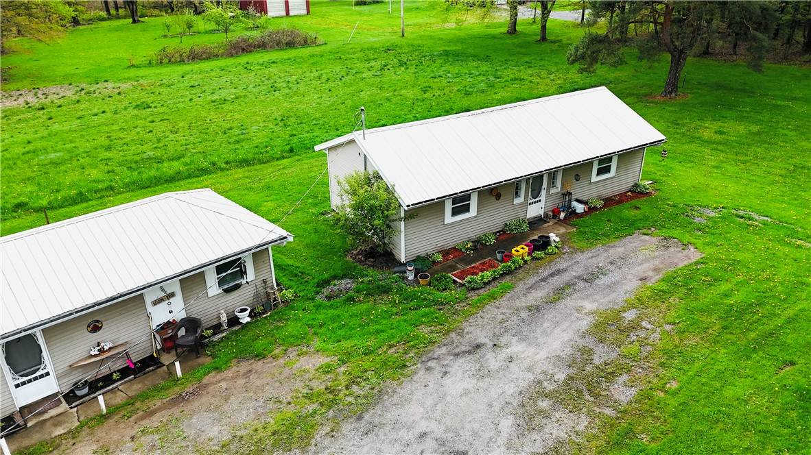 Hempfield Twp - Mer, PA 16125,377 Mercer Rd