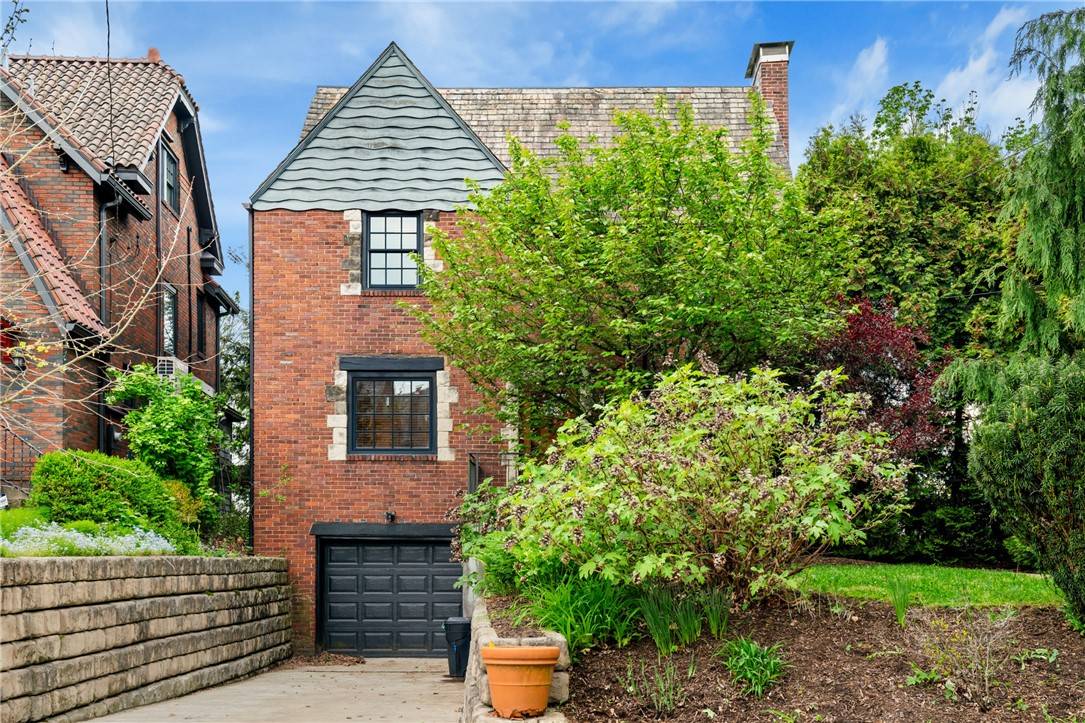 Highland Park, PA 15206,943 Wellesley Rd