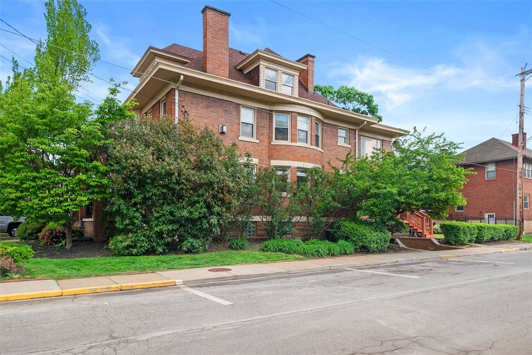 Aspinwall, PA 15215,200 Emerson Avenue