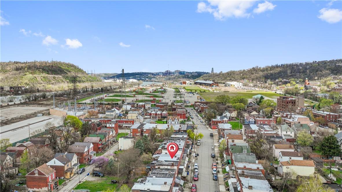 Hazelwood, PA 15207,5126 Blair St
