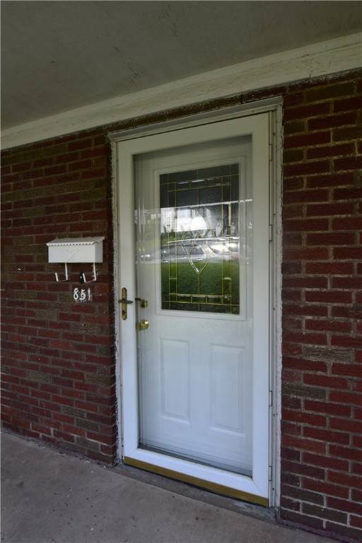 East Mckeesport, PA 15035,851-851 Rear Florence Ave