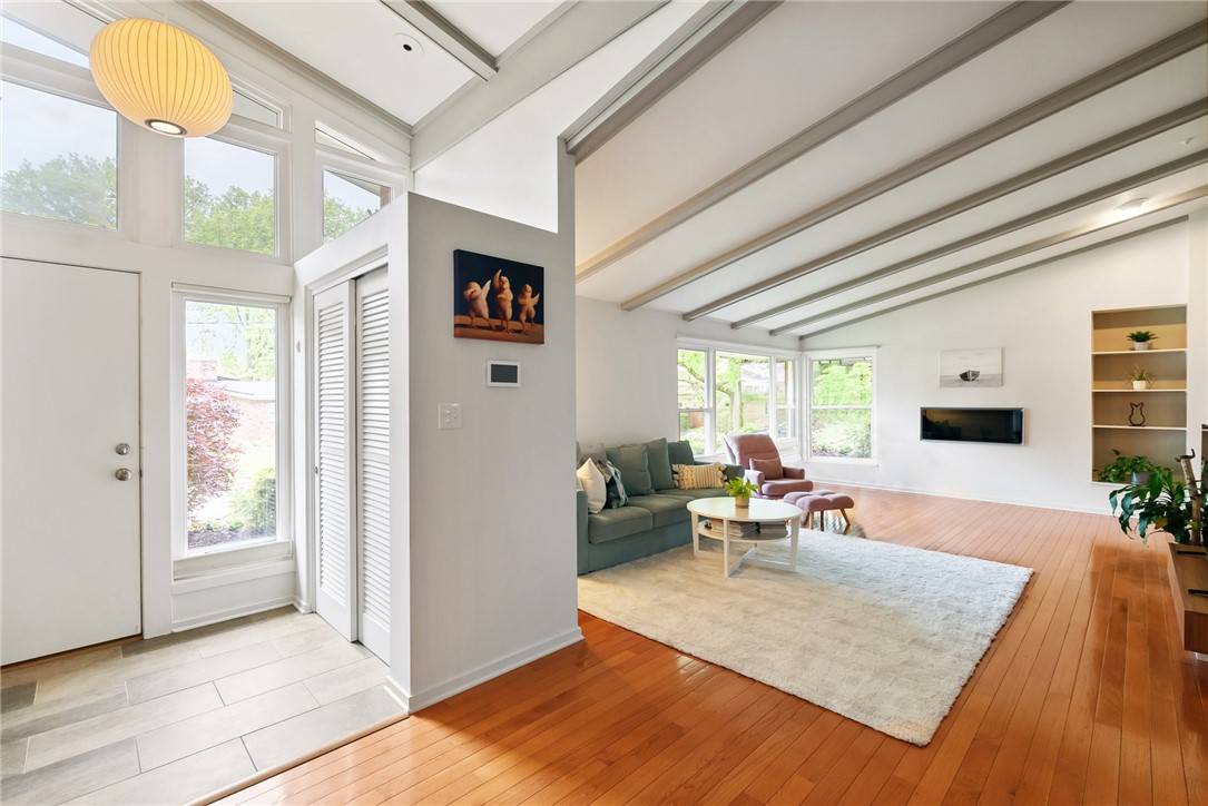 Point Breeze, PA 15208,125 Penrose Dr