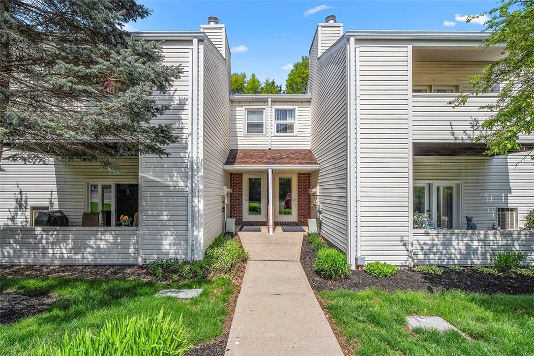 Robinson Twp - Nwa, PA 15205,1406 Kenzie Drive