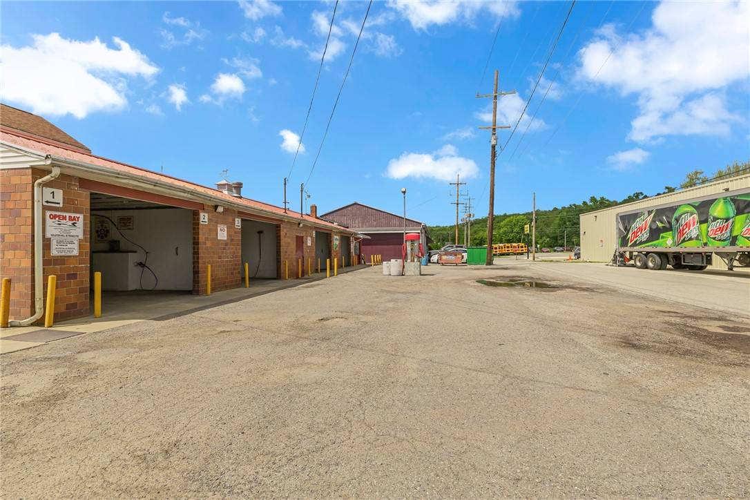 Pulaski Twp - Bea, PA 15066,3229 33rd Avenue