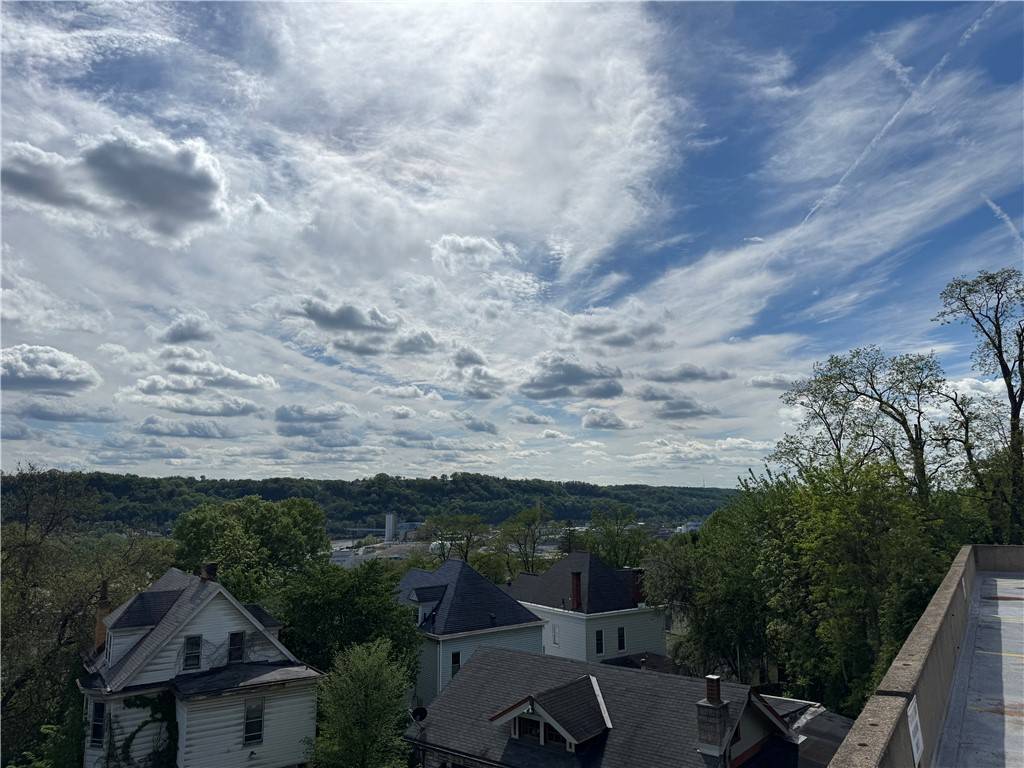 Avalon, PA 15202,227 S Home Ave #307