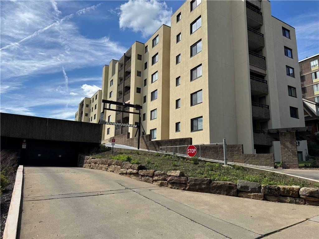 Avalon, PA 15202,227 S Home Ave #307