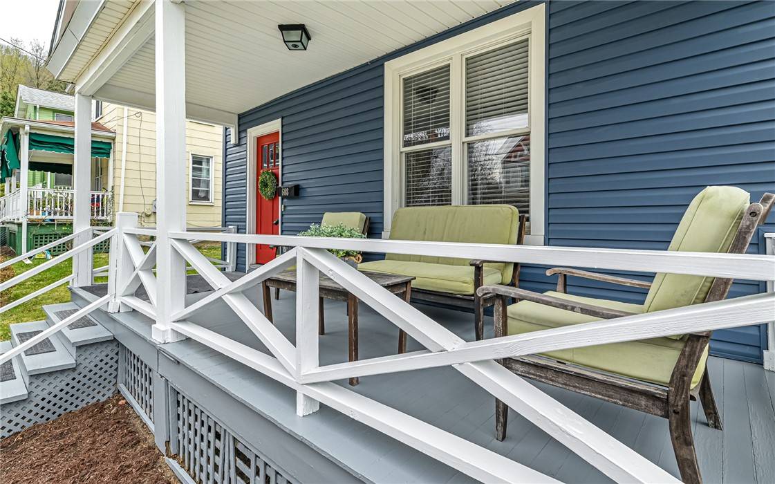 Sewickley, PA 15143,608 Broad St