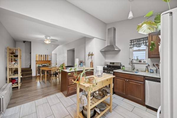 Bloomfield, PA 15224,4767 1/2 Cypress St