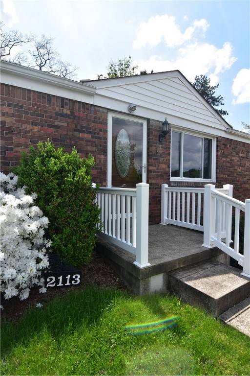 Bethel Park, PA 15102,2113 Hillard Rd