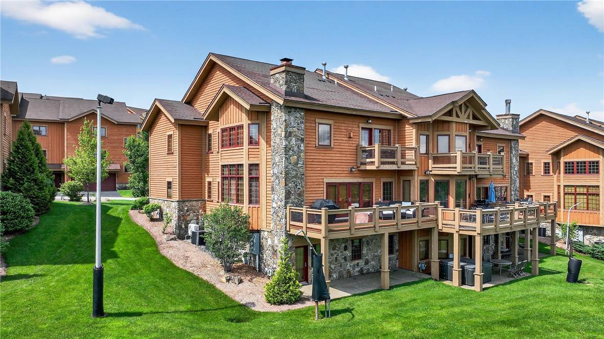 Seven Springs Resort, PA 15622,166 Southwind Drive