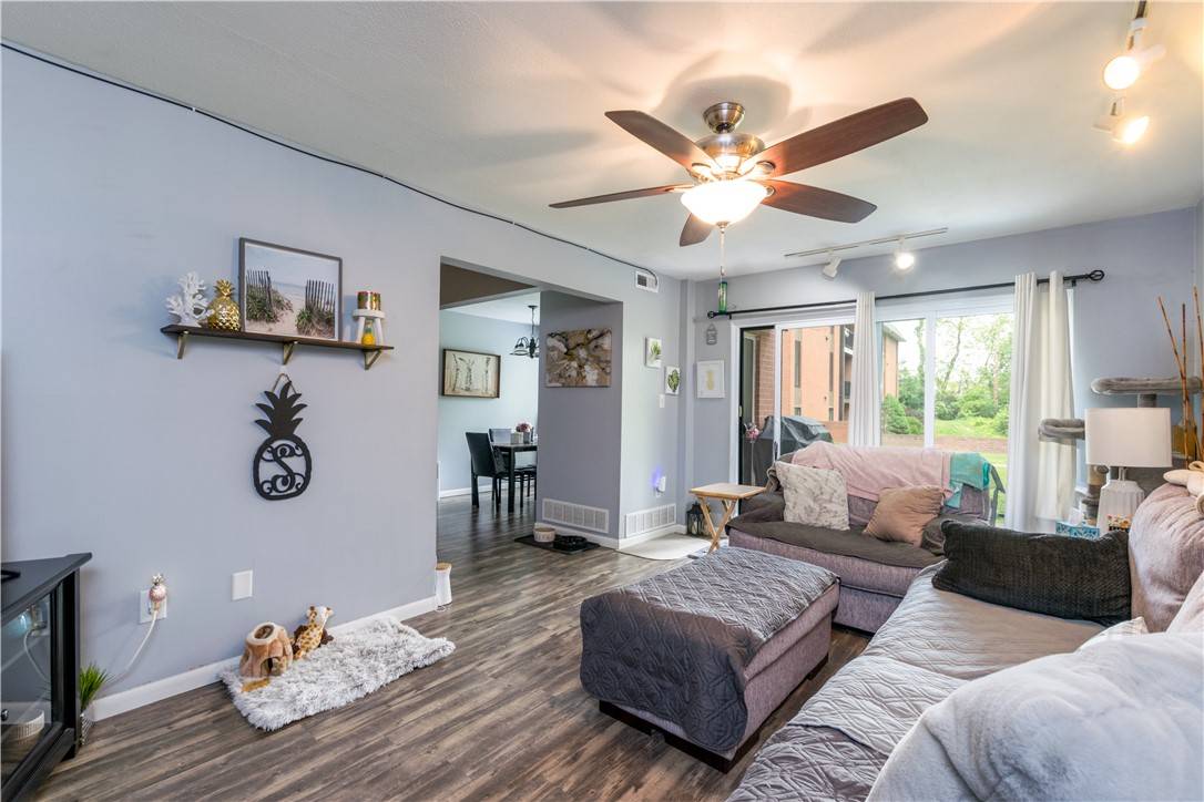 Moon/crescent Twp, PA 15108,1200 College Park Dr #2