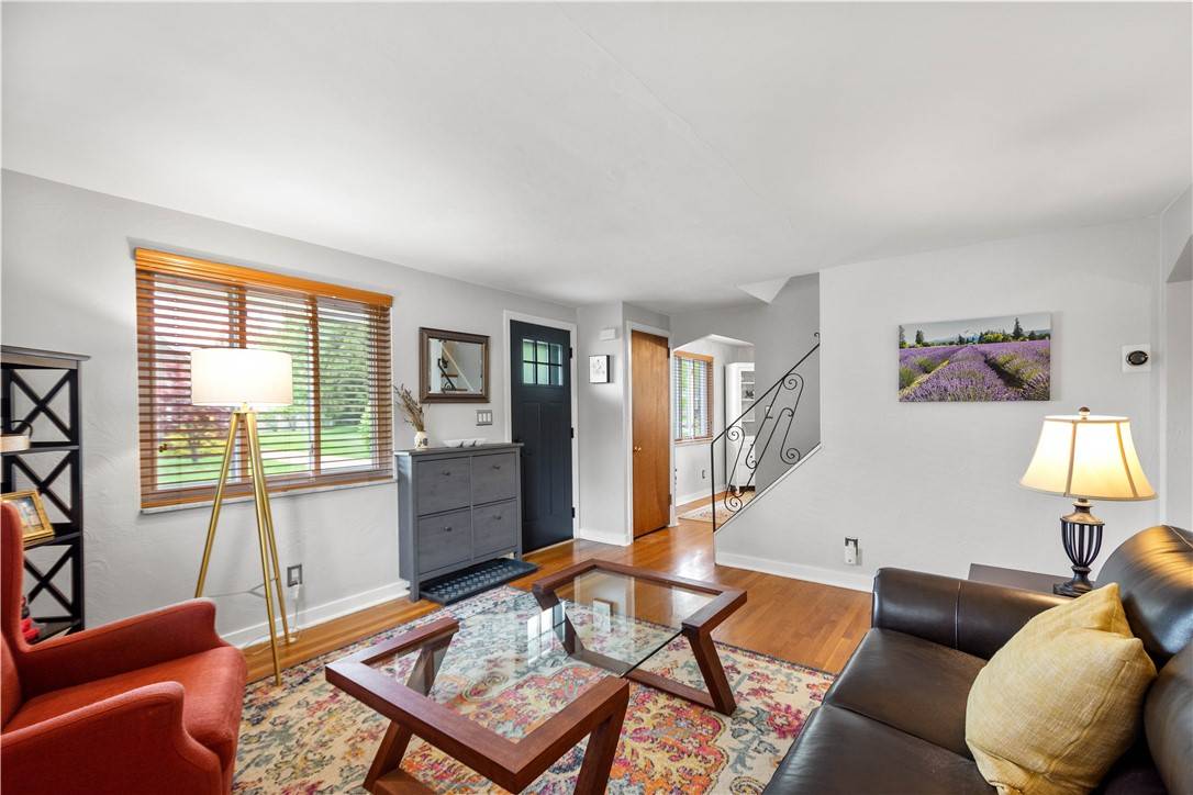 Ross Twp, PA 15237,319 WASHINGTON BLVD