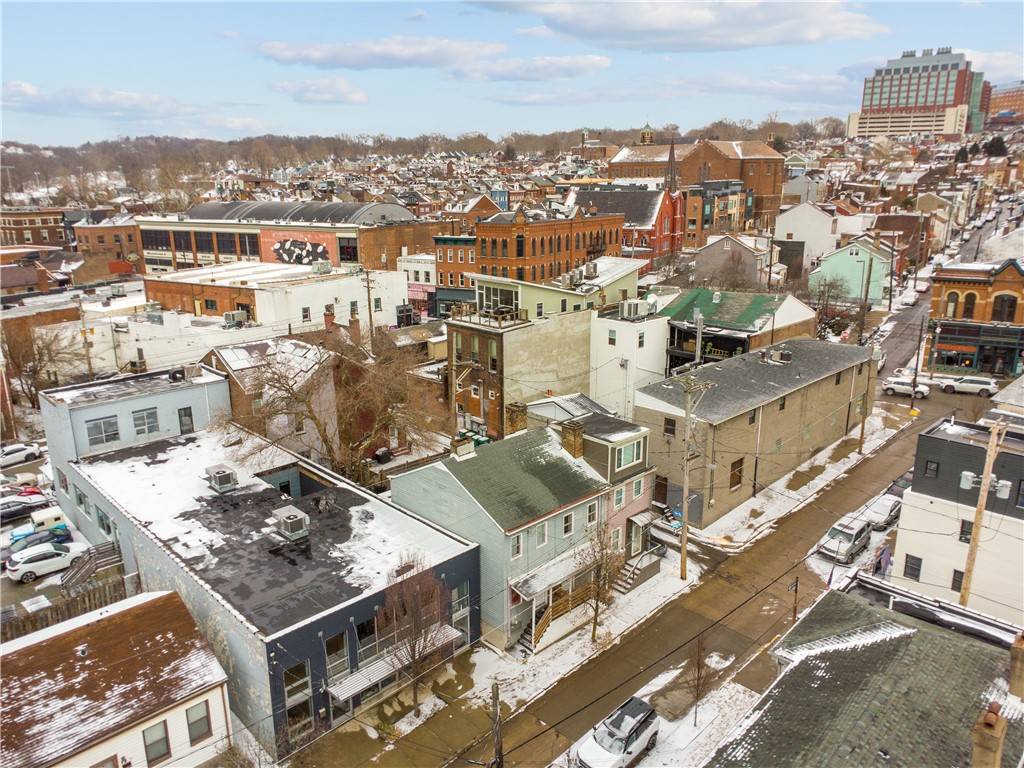 Lawrenceville, PA 15201,185 1/2 42nd Street