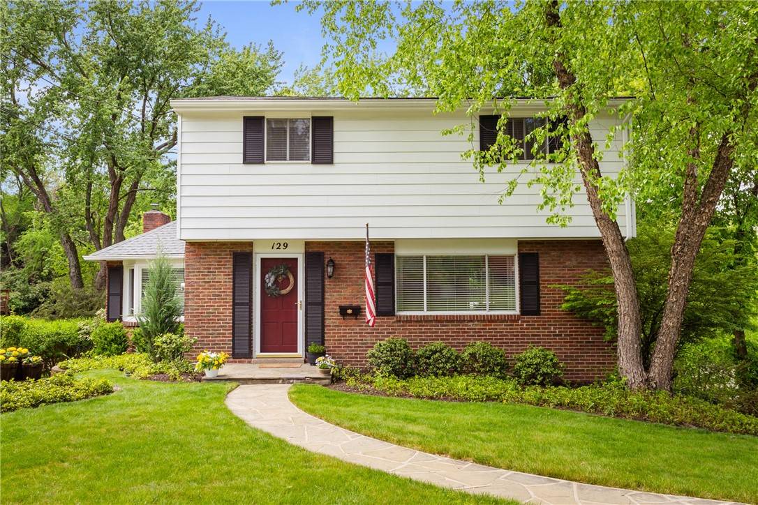 Scott Twp - Sal, PA 15220,129 Green Oak Lane