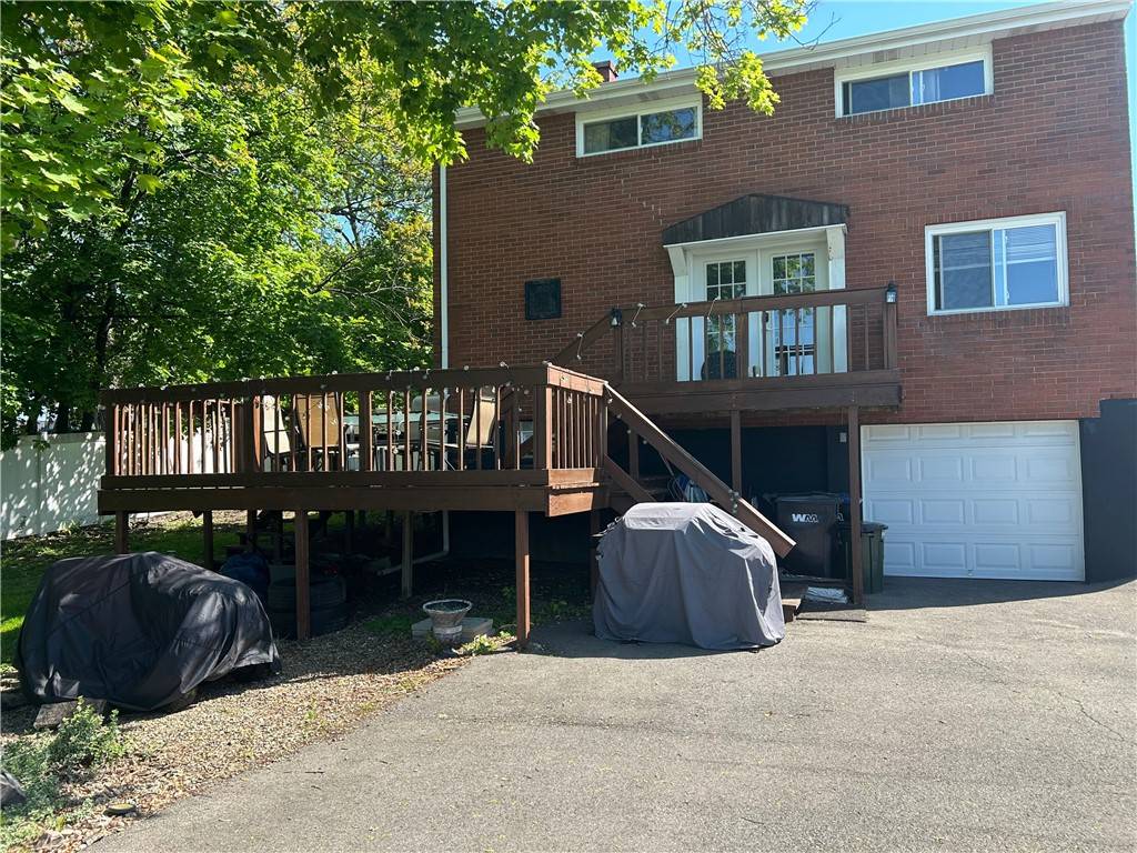 Moon/crescent Twp, PA 15108,200 Burch Drive