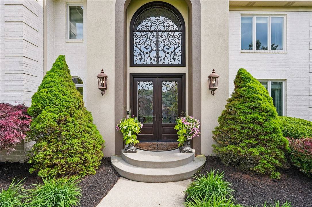 Peters Twp, PA 15367,104 Ross Creek Ln