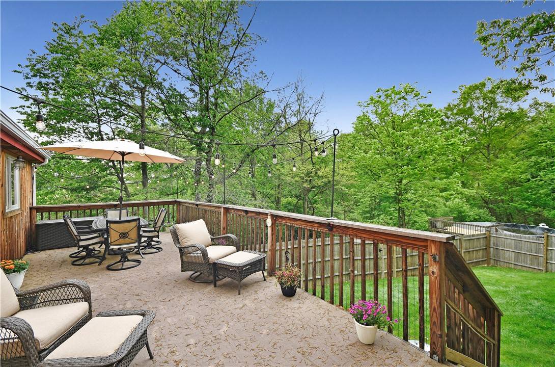 Cecil, PA 15321,24 BLUEBERRY LANE