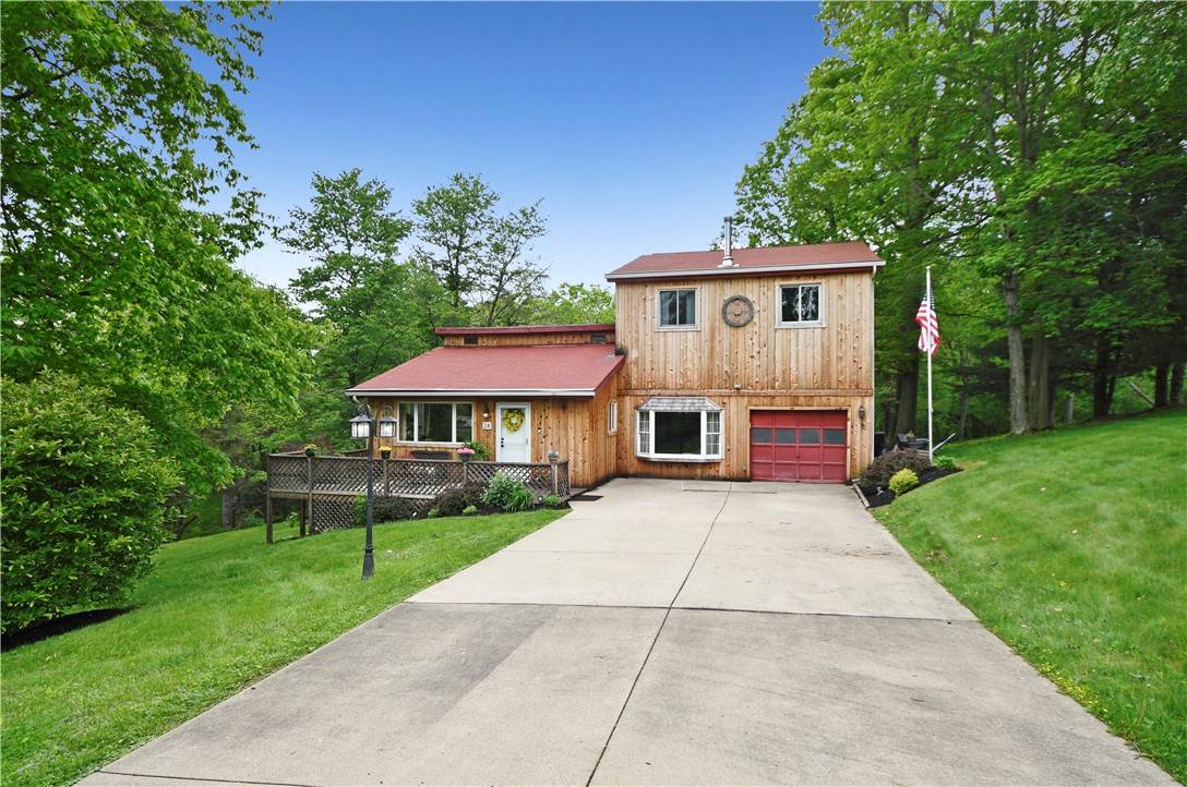 Cecil, PA 15321,24 BLUEBERRY LANE
