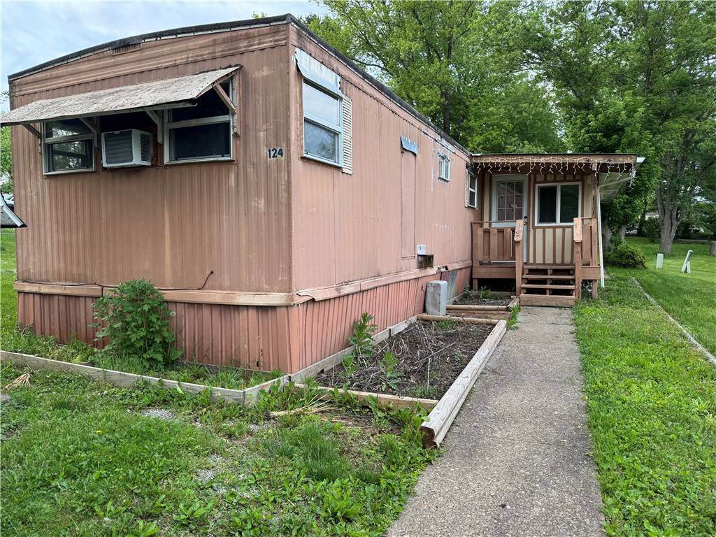 New Sewickley Twp, PA 15074,124 Little Creek Dr