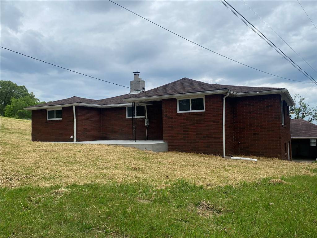 Smithfield, PA 15478,348 Smithfield Masontown Rd