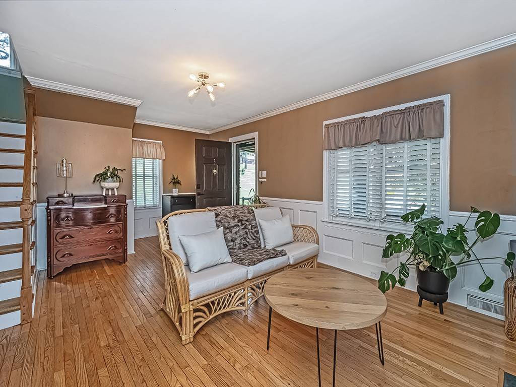 South Strabane, PA 15301,1228 Beech St Ext