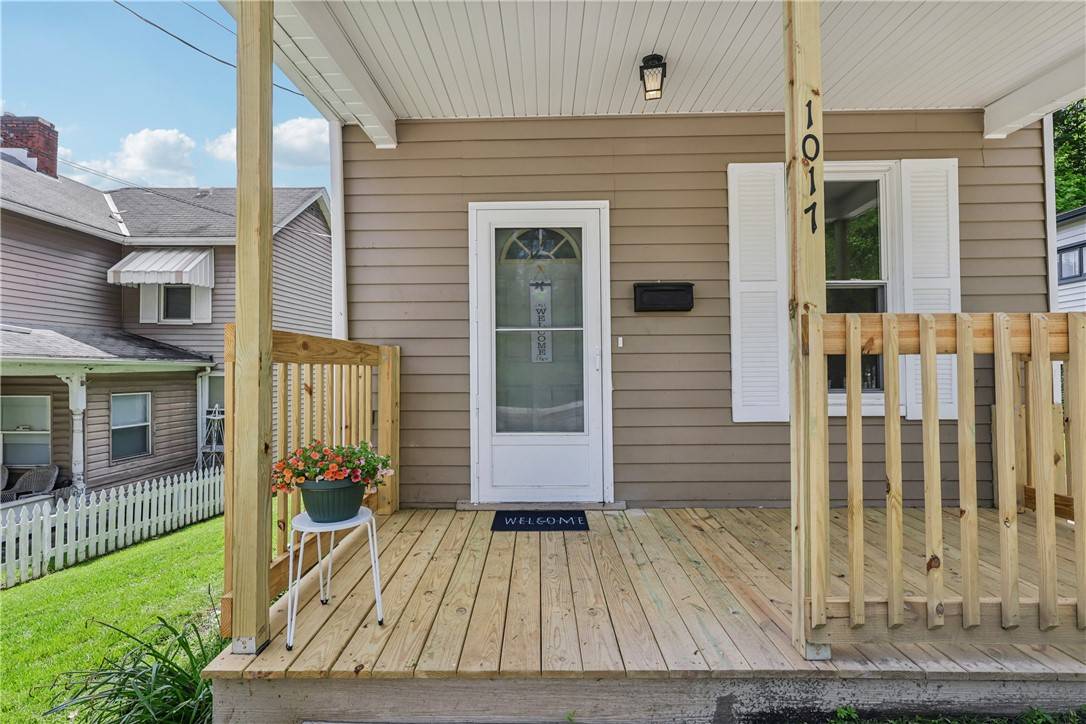 Coraopolis, PA 15108,1017 Main Street