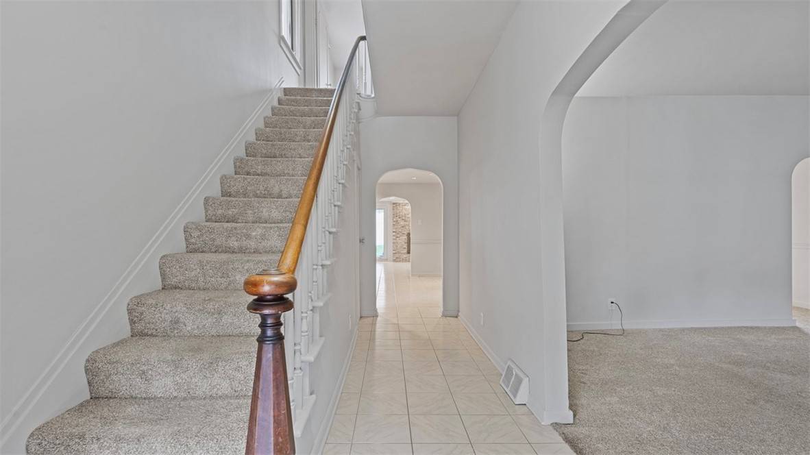 Carnegie, PA 15106,415 Wilcox St