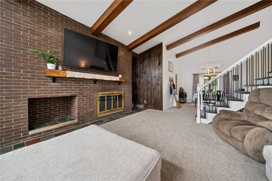 Jefferson Hills, PA 15025,116 Tangelo Dr
