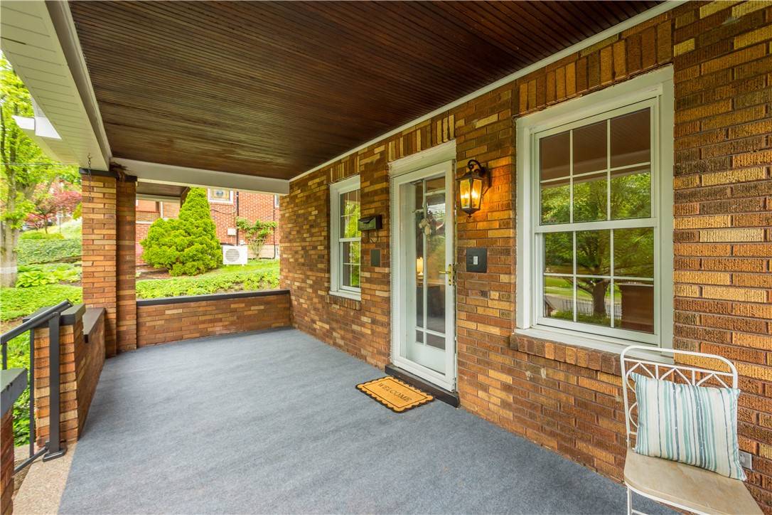 Mt. Lebanon, PA 15228,221 Magnolia Pl