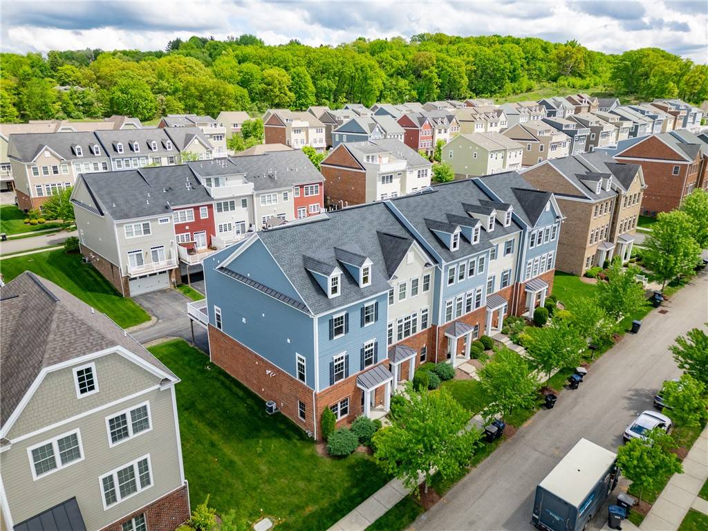 Marshall, PA 16046,286 Venango Trail