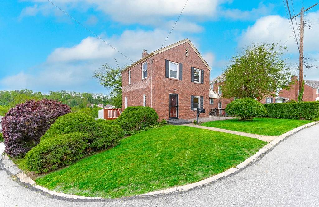 Brentwood, PA 15227,3264 Shadyway Dr
